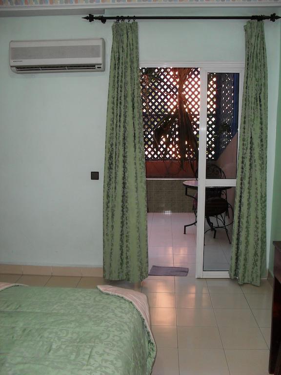 Hôtel Residence Amalou Marrakesh Habitación foto